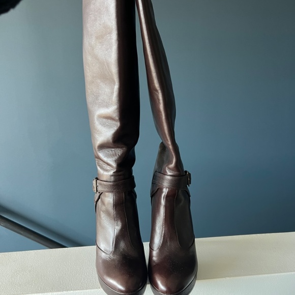 Brown Boot - Picture 5 of 6